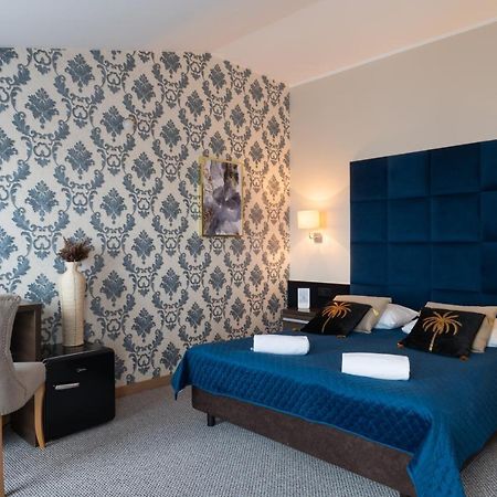 Zloty Staw Bed & Breakfast Borkowo  Bagian luar foto