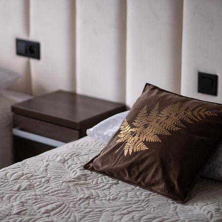 Zloty Staw Bed & Breakfast Borkowo  Bagian luar foto