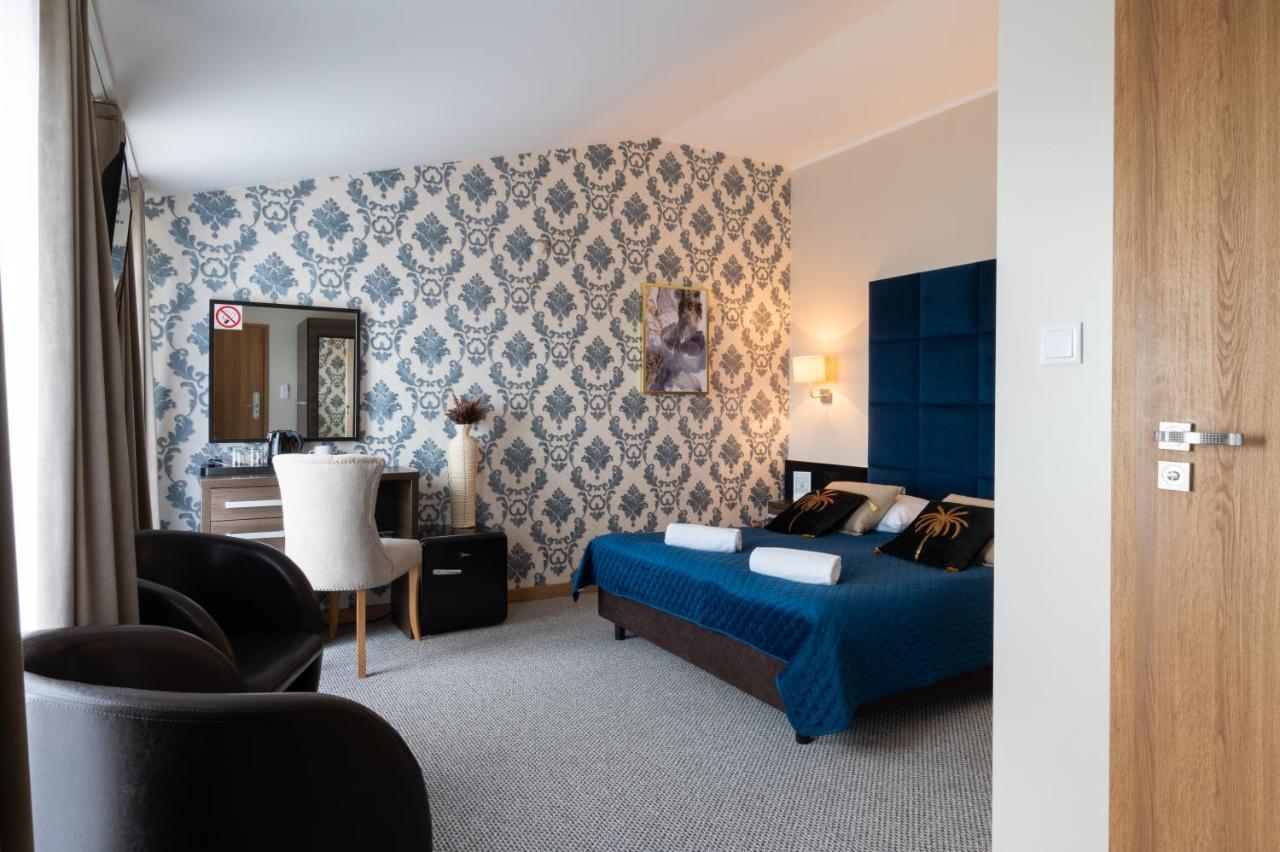 Zloty Staw Bed & Breakfast Borkowo  Bagian luar foto