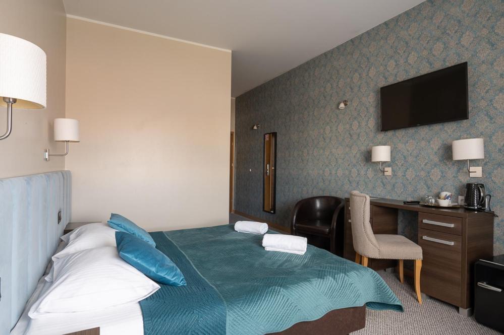 Zloty Staw Bed & Breakfast Borkowo  Bagian luar foto
