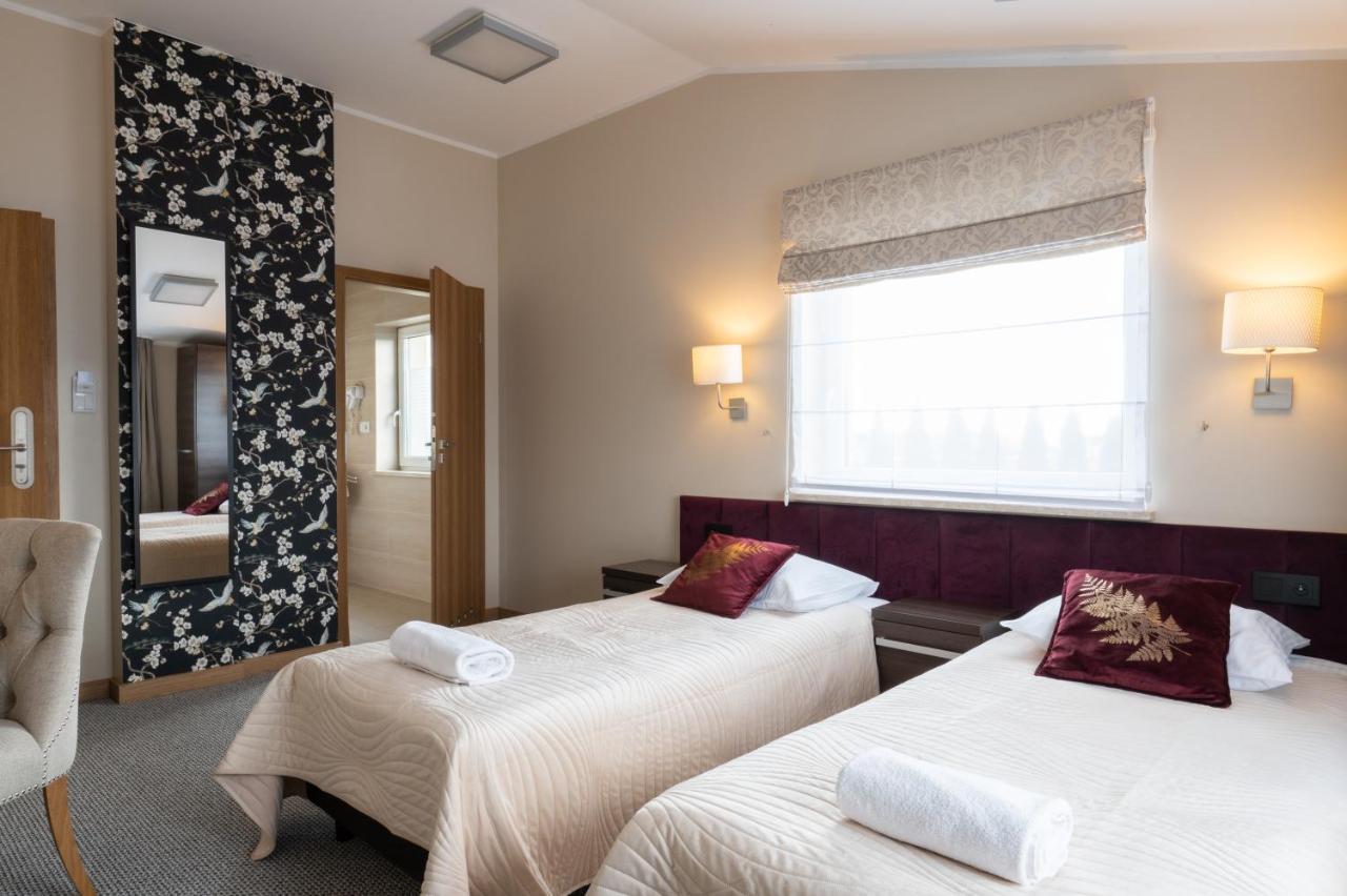 Zloty Staw Bed & Breakfast Borkowo  Bagian luar foto