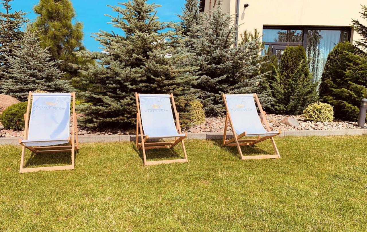 Zloty Staw Bed & Breakfast Borkowo  Bagian luar foto